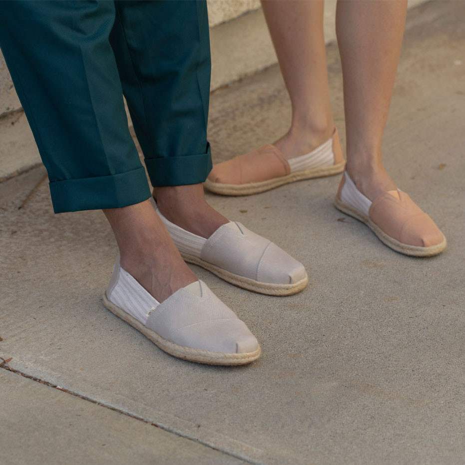 TOMS - CANVA STRIPED ESPADRILLES